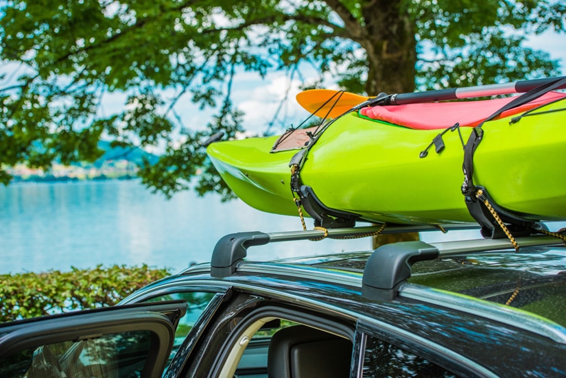 transport kayak on car roof